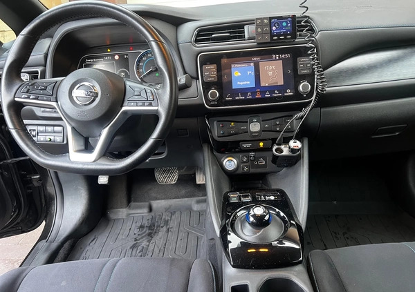 Nissan Leaf cena 79888 przebieg: 69200, rok produkcji 2019 z Warszawa małe 172